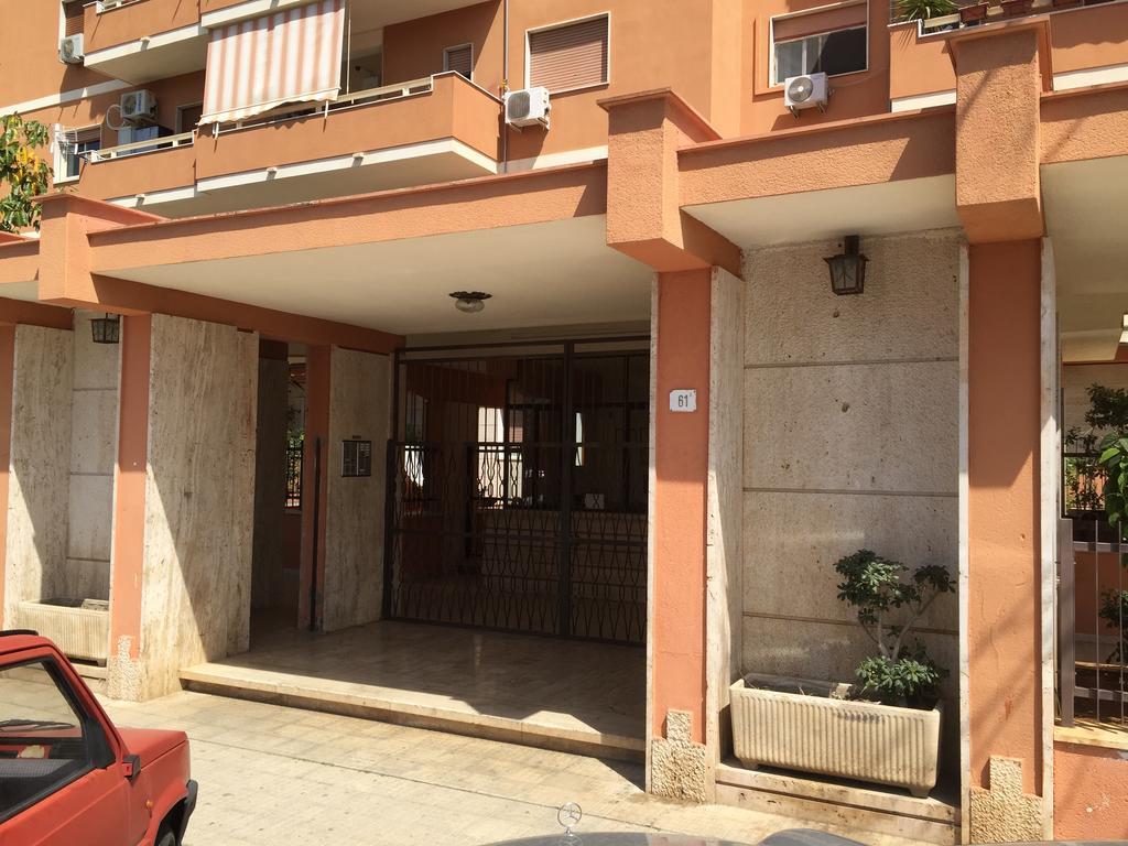 La Casa Del Dottore Palermo Exterior photo